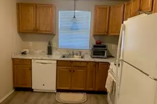 32 Dover Ct, Tinton Falls, NJ 07712 - Photo 1