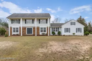 17 Terry Ln, Middletown, NJ 07748 - Photo 1