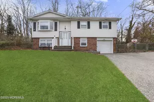 7 Citadel Ct, Jackson, NJ 08527 - Photo 1