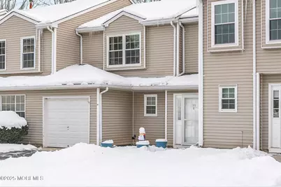 33 S Pointe Circle, Tinton Falls, NJ 07753 - Photo 1