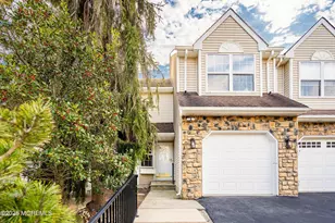 28 Tulip Ct, Howell Township, NJ 07731 - Photo 1