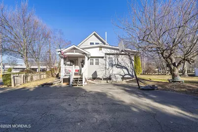 396 Monmouth Street, East Windsor Township, NJ 08520 - Photo 1