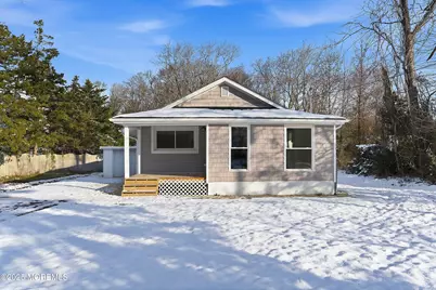 630 E Bay Avenue, Barnegat, NJ 08005 - Photo 1