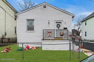 9 Dewitt Ave, Asbury Park, NJ 07712 - Photo 1