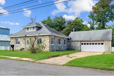 1 Saint Marks Place, Keansburg, NJ 07734 - Photo 1
