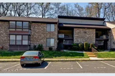 159 Cross Slope Court #B, Manalapan Township, NJ 07726 - Photo 1