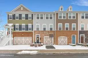 153 Waypoint Dr, Eatontown, NJ 07724 - Photo 1