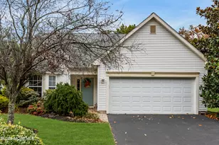 27 Strawberry Ln, Lakewood, NJ 08701 - Photo 1