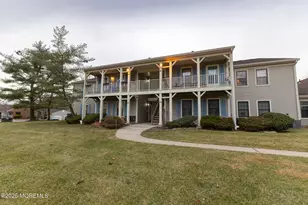 243 Wycoff Way W, East Brunswick Township, NJ 08816 - Photo 1