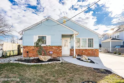 40 Seabreeze Way, Keansburg, NJ 07734 - Photo 1