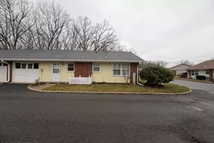 221A Buckingham Ct, Lakewood, NJ 08701 - Photo 1