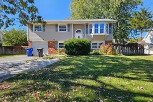 622 Vaughn Ave, Toms River Township, NJ 08753 - Photo 1