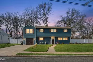 42 Hialeah Ave, Middletown, NJ 07748 - Photo 1