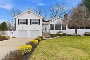 2 Weasel Creek Ct, Howell Township, NJ 07731 - Photo 1