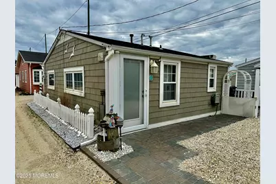 37 E Flamingo Way, Lavallette, NJ 08735 - Photo 1