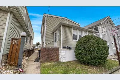 4 Via Ripa Way #2, Sea Bright, NJ 07760 - Photo 1