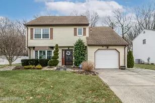 285 Nathan Ct, Cliffwood, NJ 07721 - Photo 1