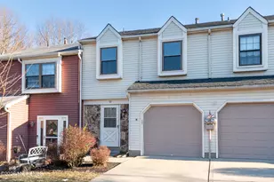 30 Knoll Ct, Matawan, NJ 07747 - Photo 1