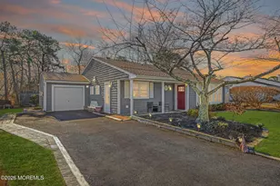 13 Cranberry Dr, Tinton Falls, NJ 07753 - Photo 1