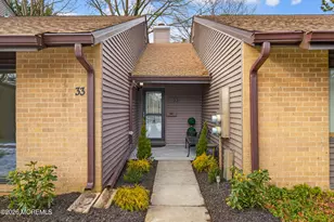 33 Claremont Ct, Red Bank, NJ 07701 - Photo 1