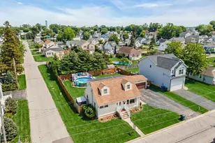 368 Sweetbriar St, Keyport, NJ 07735 - Photo 1