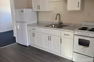 14 Jahn St, Keansburg, NJ 07734 - Photo 1