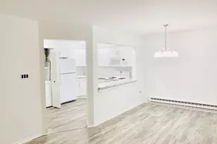 31 Lexington Ct, Red Bank, NJ 07701 - Photo 1