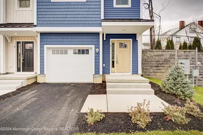 8 Raritan Cove, Keyport, NJ 07735 - Photo 1