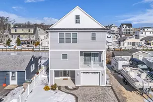 211 Pine Dr, Berkeley, NJ 08721 - Photo 1