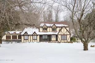 158 Willow Grove Dr, Lincroft, NJ 07738 - Photo 1