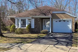 13 Dove Tree Ct, Barnegat, NJ 08005 - Photo 1