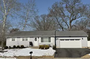 43 Lake Dr, Howell Township, NJ 07731 - Photo 1