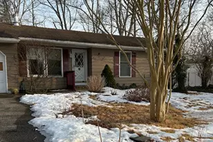 43 Lighthouse Dr, Manahawkin, NJ 08050 - Photo 1