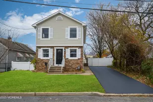 998 Woodmere Dr, Aberdeen Township, NJ 07735 - Photo 1