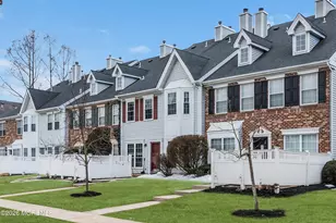 40 Kingston Run, North Brunswick Township, NJ 08902 - Photo 1