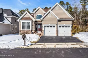 62 Milky Way Dr, Barnegat, NJ 08005 - Photo 1