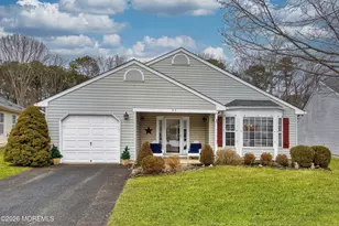 32 Sleepy Hollow Dr, Brick, NJ 08724 - Photo 1