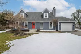 815 Michelle Ct, Lanoka Harbor, NJ 08734 - Photo 1