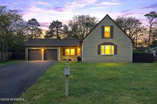 181 Weldon Rd, Manchester Township, NJ 08759 - Photo 1