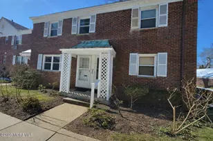 152 Manor Dr, Red Bank, NJ 07701 - Photo 1