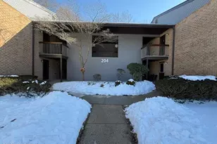 204 Covered Bridge Blvd, Manalapan Township, NJ 07726 - Photo 1