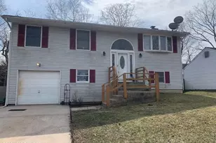 129 Village Dr, Barnegat, NJ 08005 - Photo 1