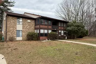 115 Amberly Dr, Manalapan Township, NJ 07726 - Photo 1