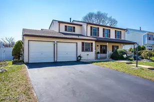 11 Quailtree Ln, Howell Township, NJ 07731 - Photo 1