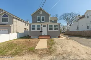 25 Howland Pl, Long Branch, NJ 07740 - Photo 1