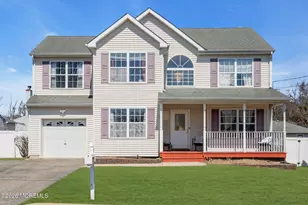 2010 Oak Dale Rd, Toms River Township, NJ 08753 - Photo 1