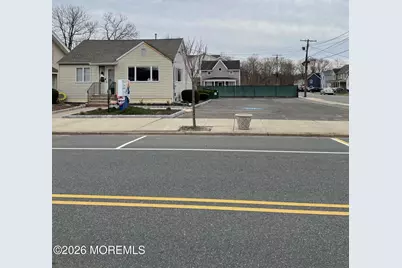 30 Union Avenue, Lakehurst, NJ 08733 - Photo 1