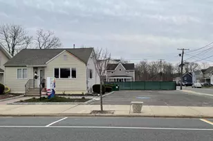 30 Union Ave, Lakehurst, NJ 08733 - Photo 1