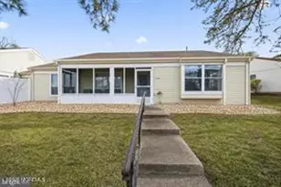 823B Liverpool Cir, Manchester Township, NJ 08759 - Photo 1