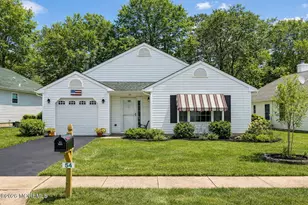 54 Sleepy Hollow Dr, Brick, NJ 08724 - Photo 1